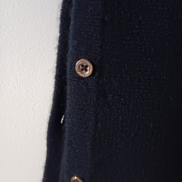 LILLY PULITZER Harp 100% Cashmere Black Knit Gold Button Large Wrap - Picture 4 of 5